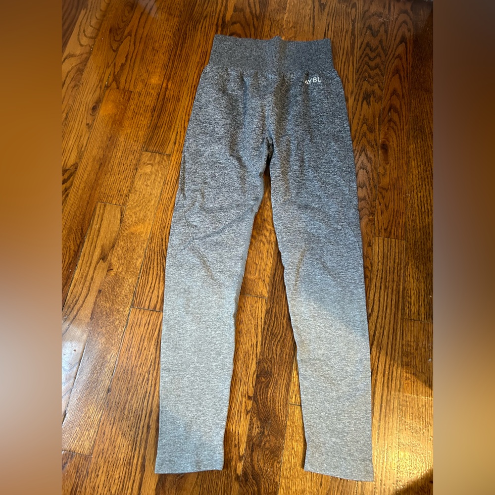 grey workout leggings